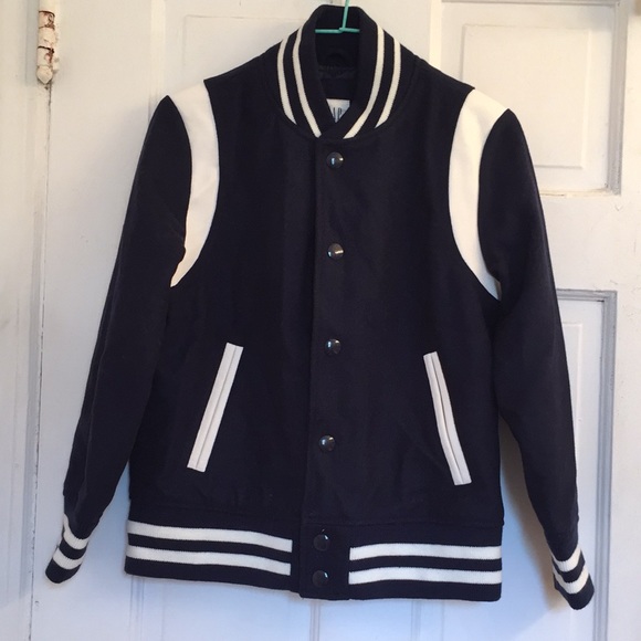 NWT Gap Kids Varsity jacket in size medium 8 - Picture 2 of 8